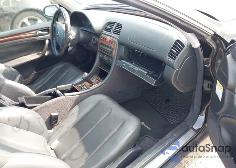 1999 Mercedes-Benz Clk 320 из США, поврежденный, VIN WDBLJ65G6XF084320